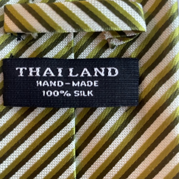 Green Striped tie - Picture 2 of 2